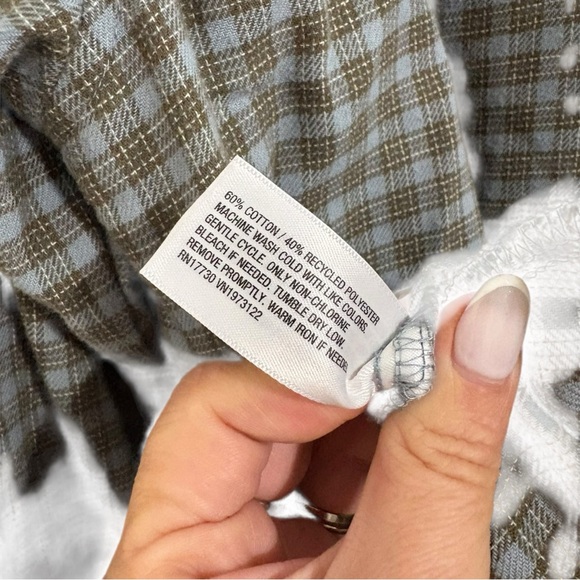 Wild Fable Brown and Blue/Gray Casual Button Down Shirt I Size: L - Picture 5 of 6